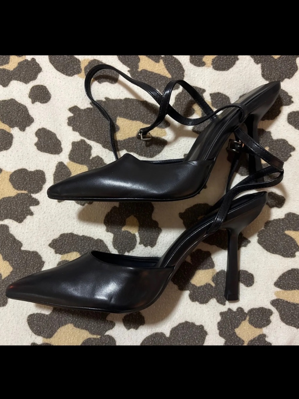 Dream Pairs Black Pointed Toe Ankle Strap Stiletto Heels